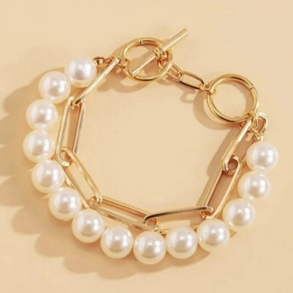 Single_Pearl_Paperclip_Bracele  Free People Layered Gold Paperclip Pearl Bracelet
